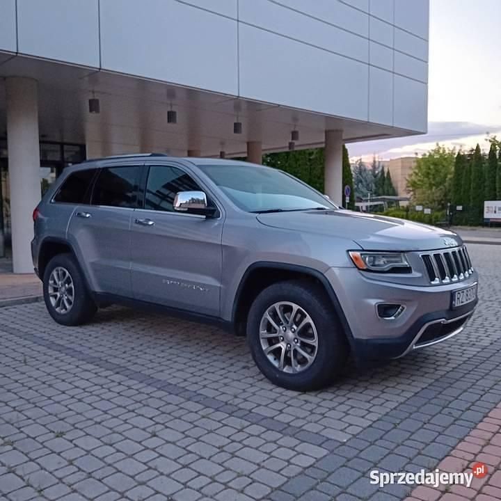 Srebrny Używany 2015 Jeep Grand Cherokee SUV | 77 500 zł (Uczciwa cena) - Obraz 1/4
