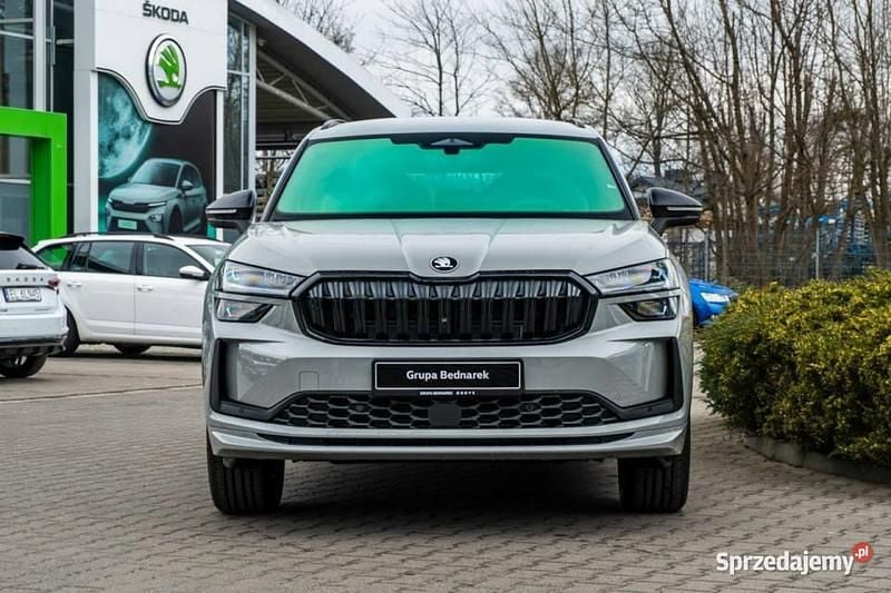 Nowe Skoda Kodiaq SportLine 2025 Szary SUV