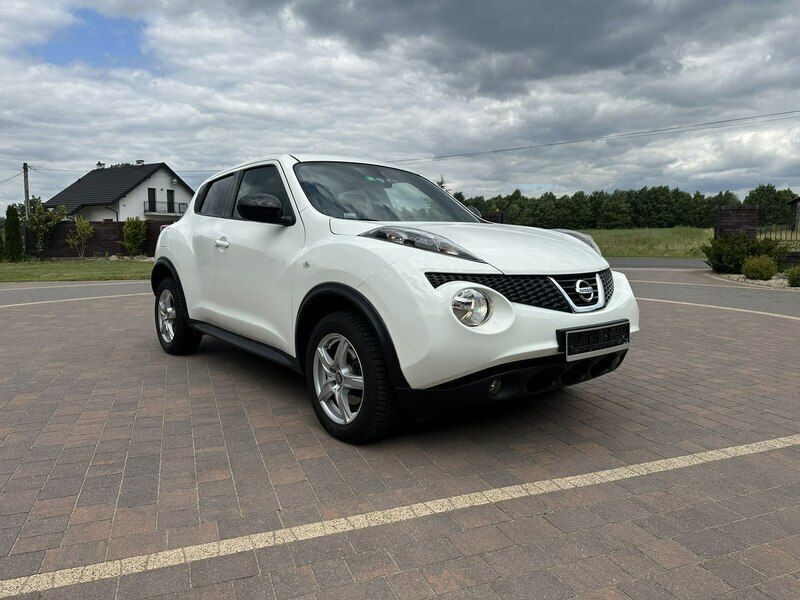 Biały Używany 2013 Nissan Juke SUV | 33 800 zł (Uczciwa cena) - Obraz 1/4