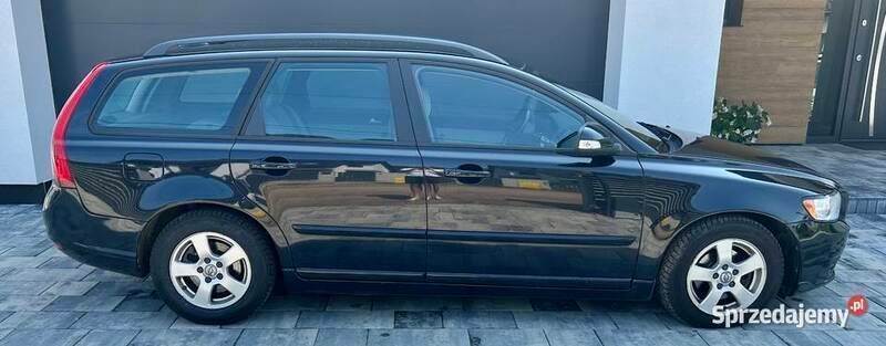 Używany 2010 Volvo V50 Kombi | 18 000 zł (Uczciwa cena) - Obraz 1/4
