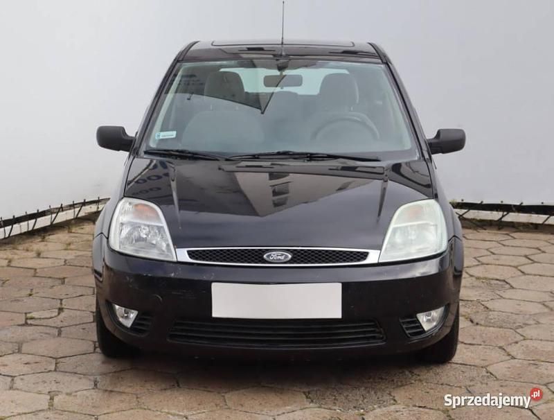 Niebieski Używany 2002 Ford Fiesta Hatchback | 3999 zł (Uczciwa cena) - Obraz 1/4