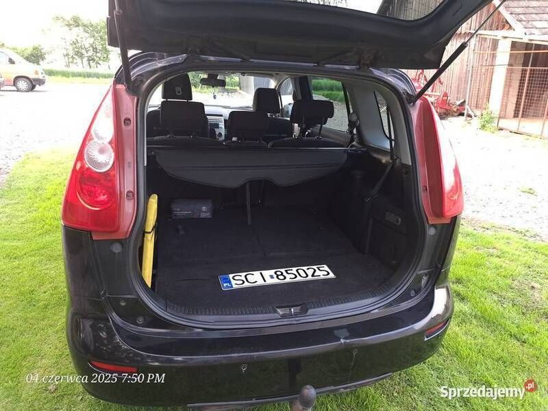 Używany Mazda 5 2007 Czarny Minivan