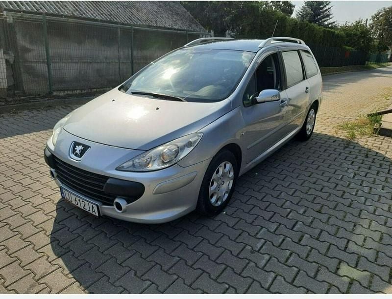 Srebrny Używany 2006 Peugeot 307 Kombi | 8500 zł - Obraz 1/4