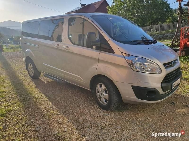 Używany 2017 Ford Tourneo Custom | 55 500 zł - Obraz 1/4