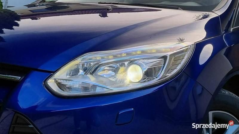 Używany Ford Focus 150 KM (110 kW) 2014 Niebieski ciemny (metalik) Hatchback