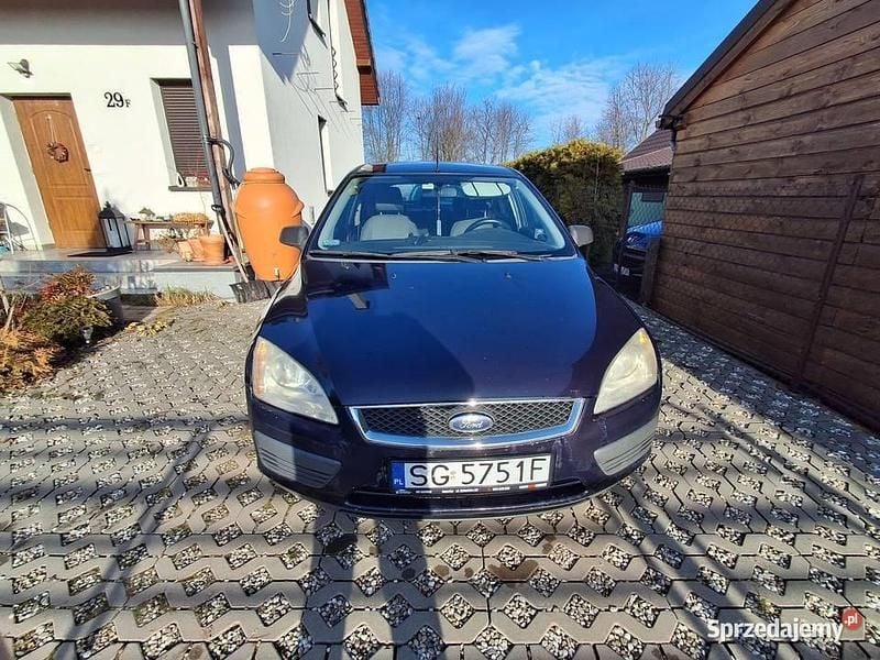 Granatowy Używany 2007 Ford Focus Hatchback | 3850 zł (Uczciwa cena) - Obraz 1/4