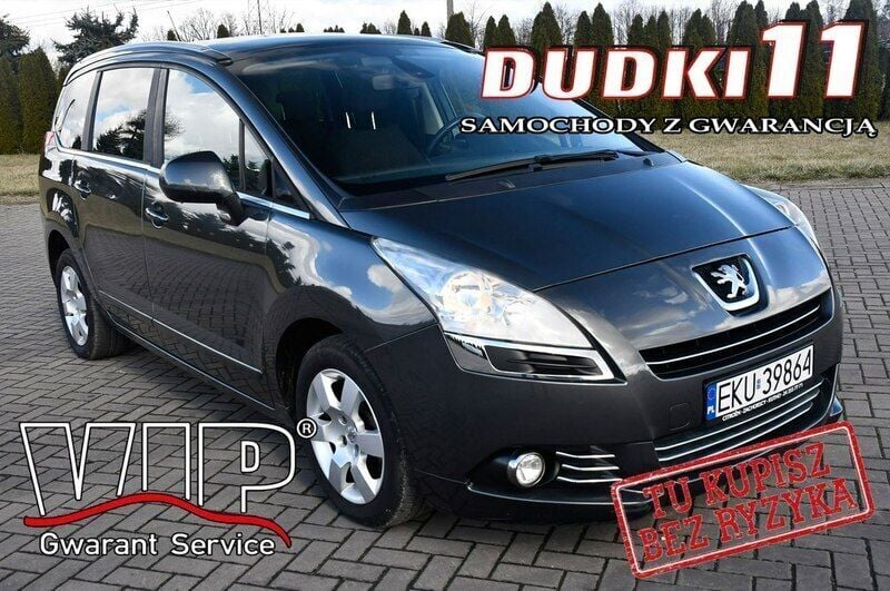 Zielony ciemny (metalik) Używany 2011 Peugeot 5008 Minivan | 22 900 zł - Obraz 1/4