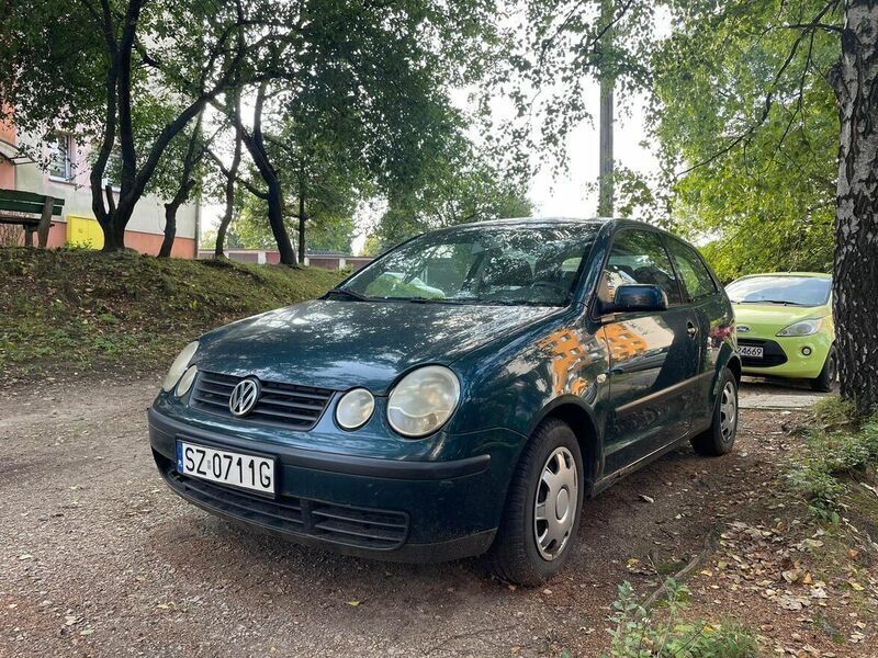 Zielony Używany 2002 VW Polo Hatchback | 3700 zł (Uczciwa cena) - Obraz 1/4