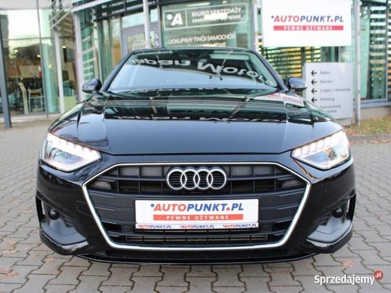 Używany 2022 Audi A4 Comfort | 114 900 zł - Obraz 1/4