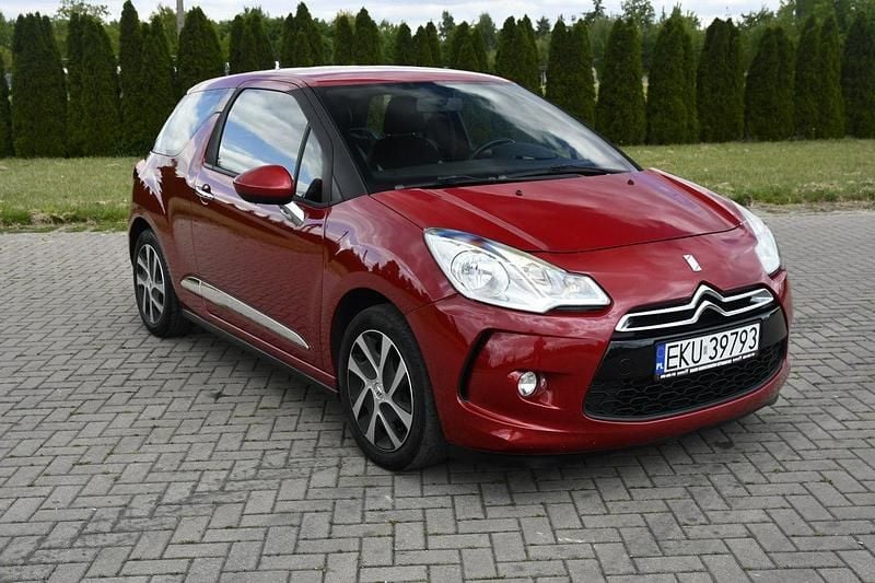 Czerwony Używany 2013 Citroën DS3 Hatchback | 22 900 zł - Obraz 1/4