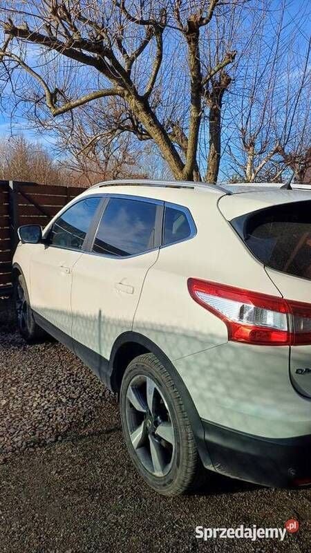 Używany Nissan Qashqai 2017 Biały SUV