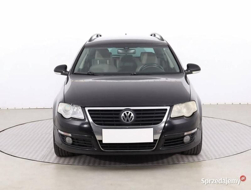 Czarny Używany 2008 VW Passat Kombi | 8499 zł (Dobra cena) - Obraz 1/4