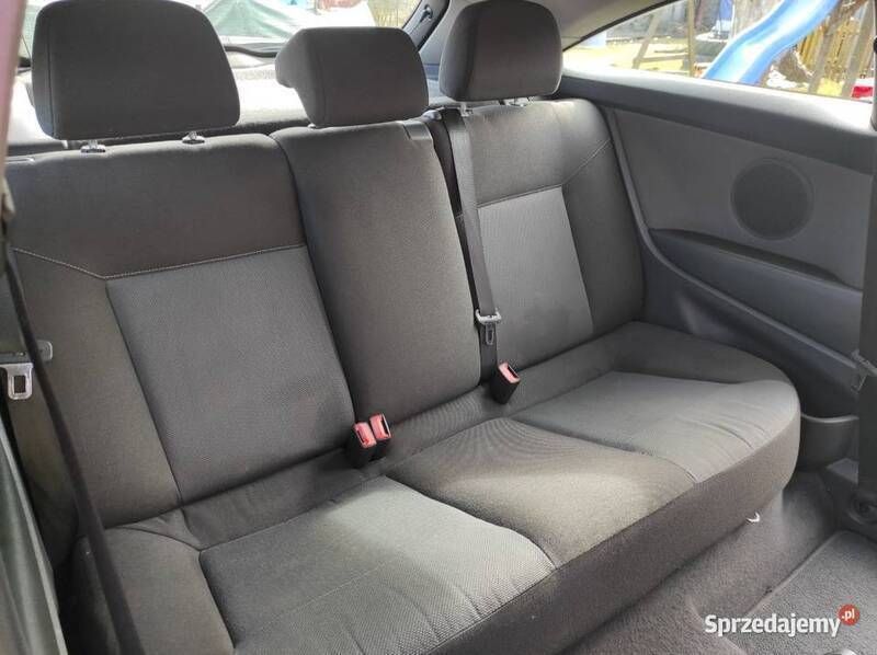 Używany Opel Astra GTC 105 KM (77 kW) 2005