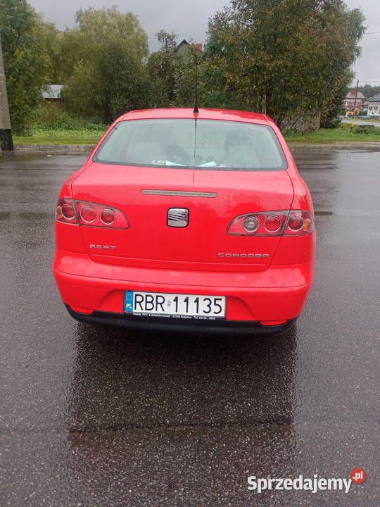 Czerwony Używany 2003 Seat Cordoba Sedan/Limuzyna | 5500 zł (Drogi) - Obraz 1/4