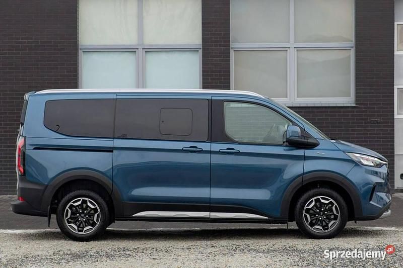Używany Ford Tourneo Custom Active 2025 Niebieski Van