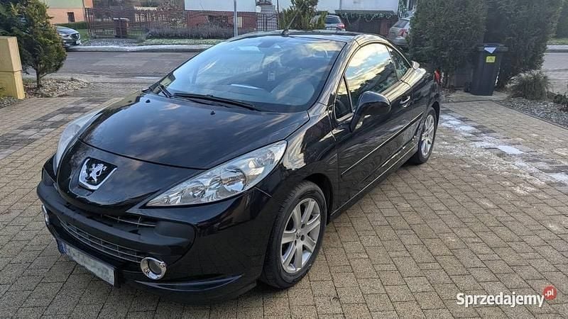 Używany 2008 Peugeot 207 CC Kabriolet | 11 500 zł (Dość drogi) - Obraz 1/4