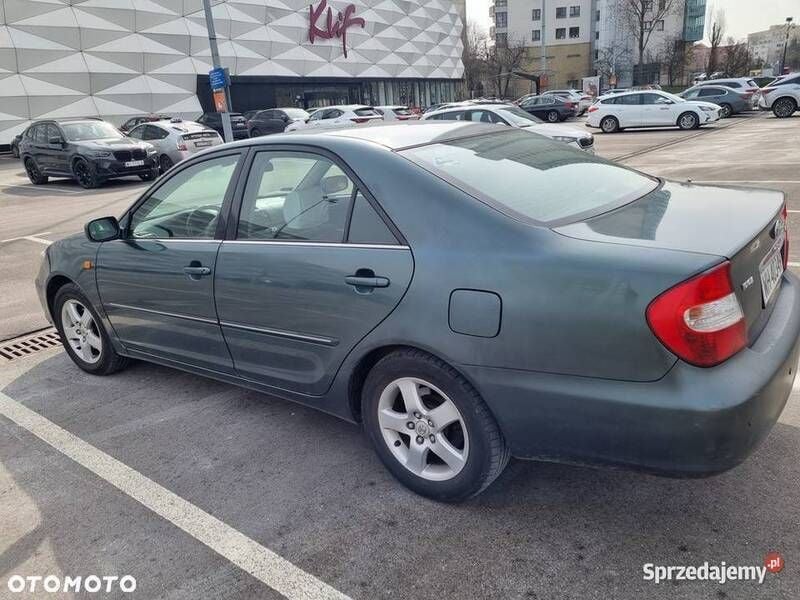 Zielony Używany 2002 Toyota Camry Sedan/Limuzyna | 17 500 zł - Obraz 1/3