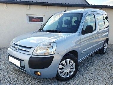Inny kolor Używany 2005 Citroën Berlingo Minivan | 15 700 zł (Uczciwa cena) - Obraz 1/4