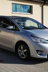 Używany Toyota Verso 115 KM (84 kW) 2014 Srebrny Minivan