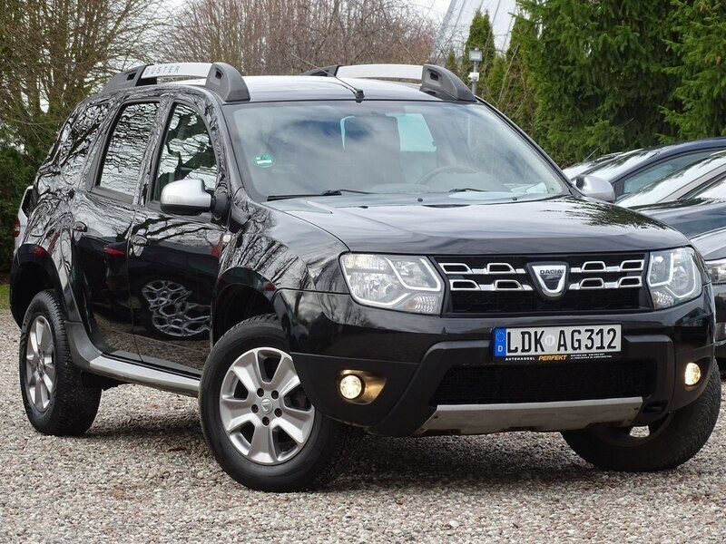 Czarny Używany 2013 Dacia Duster SUV | 33 500 zł (Uczciwa cena) - Obraz 1/4