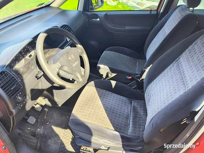 Używany Opel Zafira 2001 Minivan