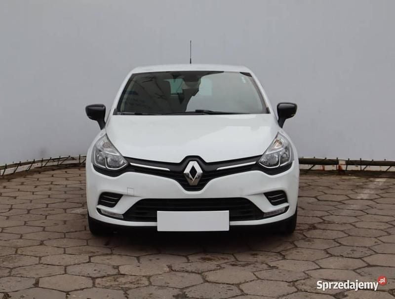 Biały Używany 2017 Renault Clio IV Hatchback | 27 999 zł (Uczciwa cena) - Obraz 1/4