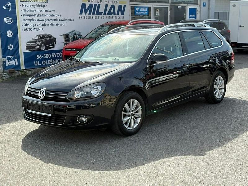 Czarny Używany 2012 VW Golf VI Style Kombi | 17 900 zł (Uczciwa cena) - Obraz 1/4