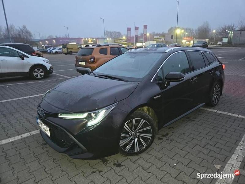 Używany Toyota Corolla Hybrid 2021