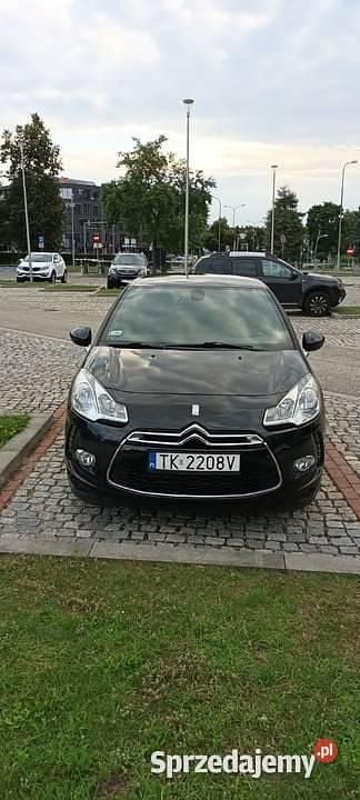 Czarny Używany 2011 Citroën DS3 Hatchback | 15 900 zł (Dobra cena) - Obraz 1/4