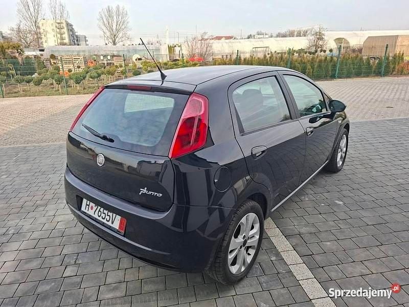 Używany Fiat Grande Punto 2008 Czarny Hatchback