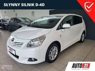 Biały Używany 2012 Toyota Verso Minivan | 30 900 zł (Uczciwa cena) - Obraz 1/4