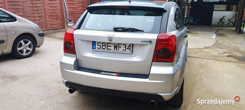 Używany Dodge Caliber 140 KM (102 kW) 2007 Srebrny Hatchback