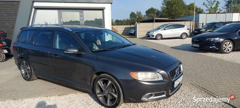 Używany Volvo V70 163 KM (119 kW) 2012 Grafitowy Kombi