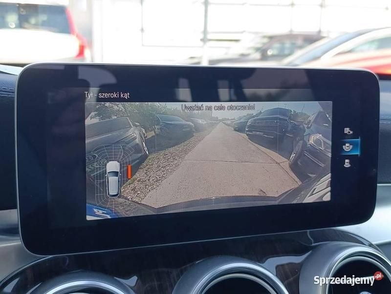 Używany Mercedes GLC200 Premium 197 KM (144 kW) 2020 SUV