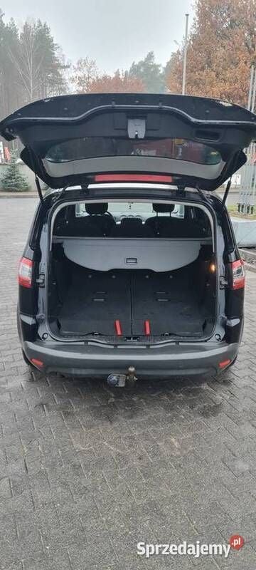 Używany Ford S-MAX S 2010 Czarny Minivan