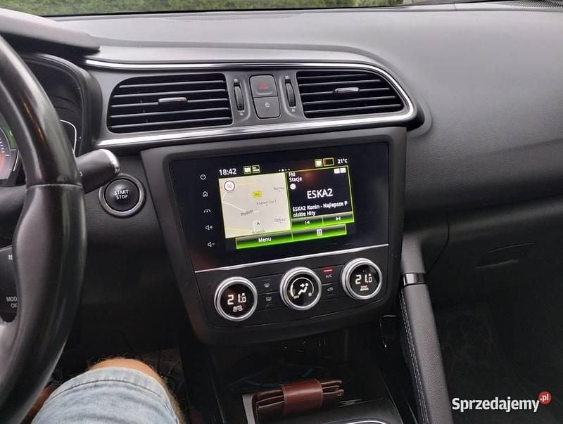 Szary Używany 2019 Renault Kadjar Life SUV | 57 000 zł (Dobra cena) - Obraz 1/4