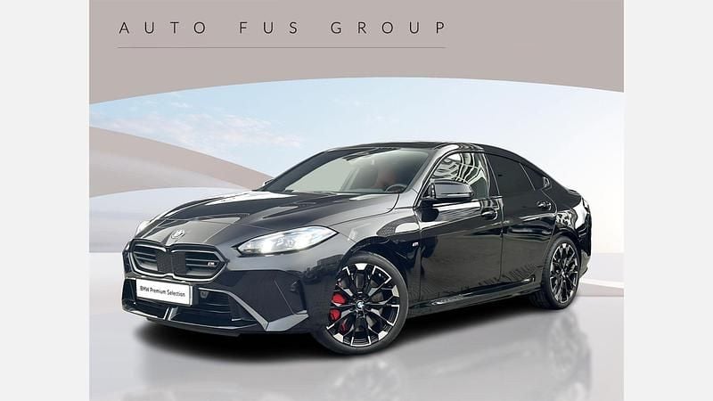 Czarny szafir metalizowany Używany 2024 BMW M235 Shadowline Coupe | 239 900 zł - Obraz 1/3