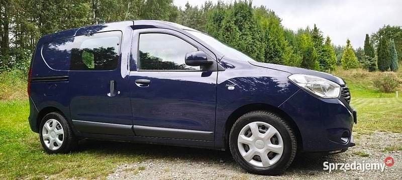 Inny kolor Używany 2017 Dacia Dokker Minivan | 35 900 zł (Uczciwa cena) - Obraz 1/4