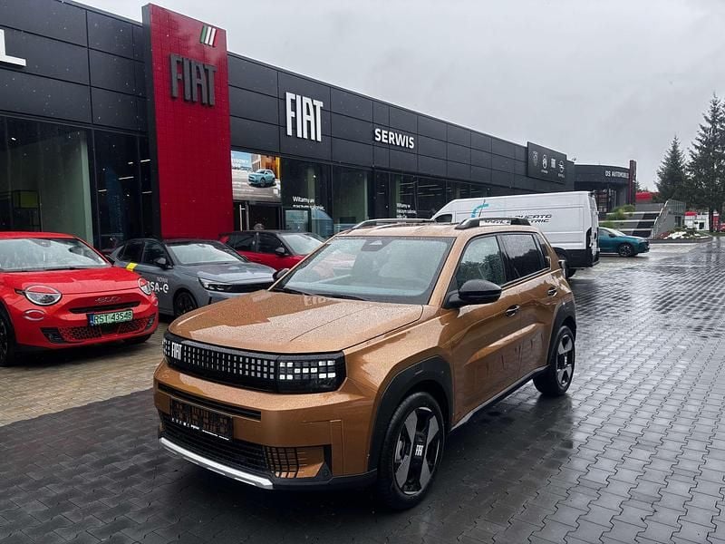 Lakier metalizowany brazowy luna Nowe 2025 Fiat Panda La Prima Hatchback | 96 000 zł - Obraz 1/4