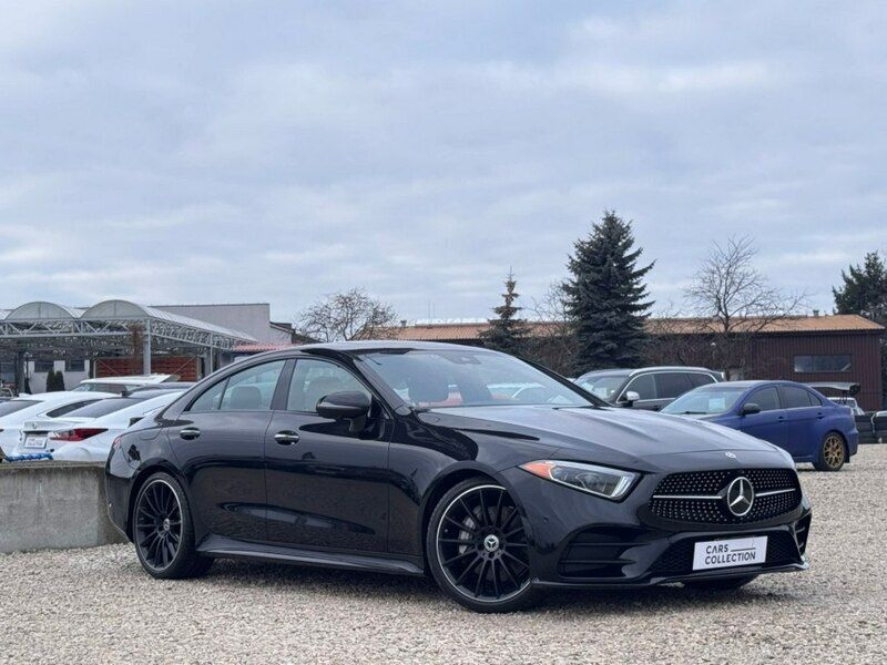 Czarny (metalik) Używany 2021 Mercedes CLS450 Sedan/Limuzyna | 269 900 zł - Obraz 1/3