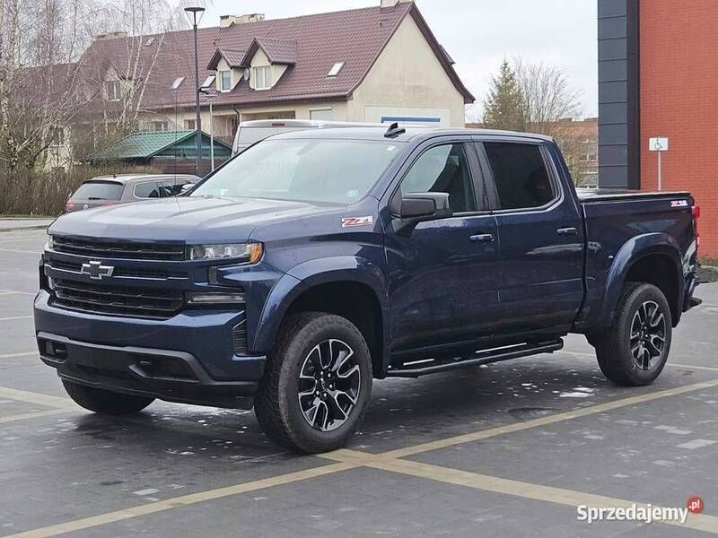 Używany 2022 Chevrolet Silverado | 141 000 zł - Obraz 1/4