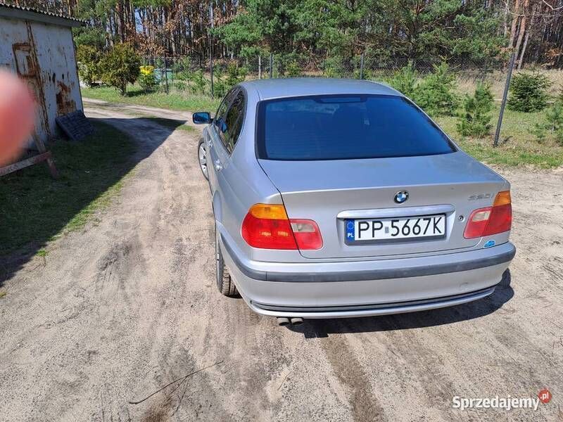 Używany BMW 320 1999 Srebrny Sedan/Limuzyna