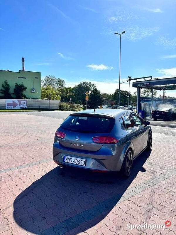 Używany Seat Leon 2012 Szary Hatchback