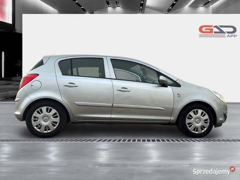 Używany Opel Corsa 2007 Srebrny Hatchback