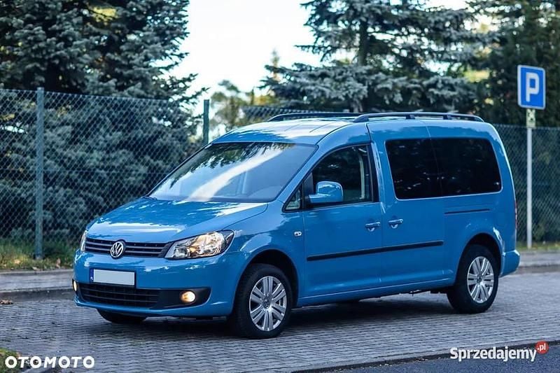 Niebieski Używany 2012 VW Caddy Maxi Comfortline Minivan | 35 900 zł (Uczciwa cena) - Obraz 1/4