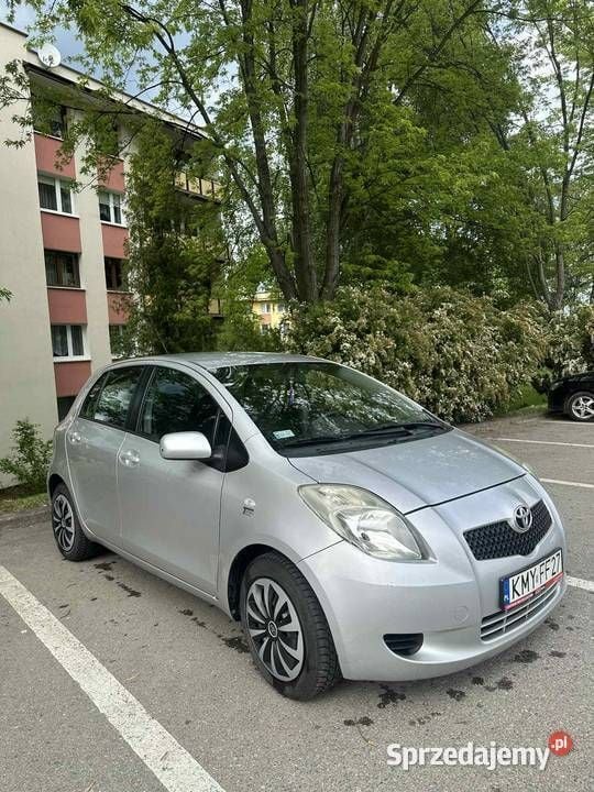 Używany 2006 Toyota Yaris | 10 500 zł (Drogi) - Obraz 1/4