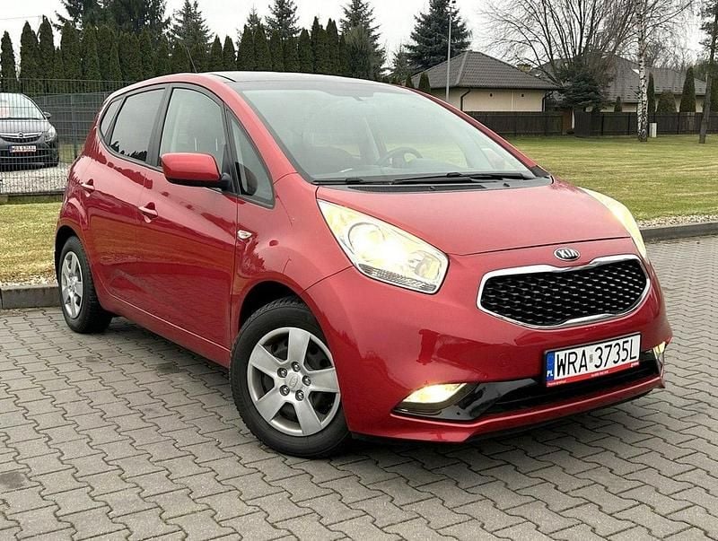 Używany Kia Venga 125 KM (91 kW) 2018 Czerwony (metalik, perła) Hatchback
