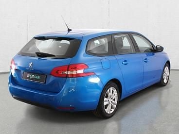 Używany Peugeot 308 SW Active 130 KM (95 kW) 2021 Niebieski Kombi
