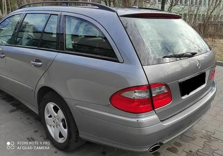 Inny kolor Używany 2007 Mercedes E320 Elegance Kombi | 26 900 zł - Obraz 1/4