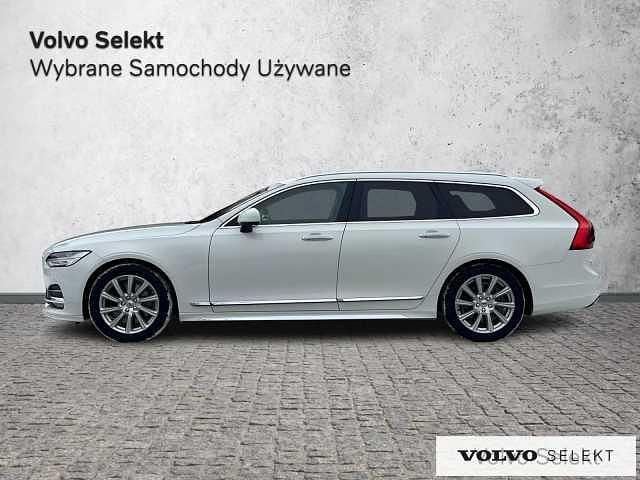 Używany Volvo V90 250 KM (183 kW) 2018 Biały Kombi